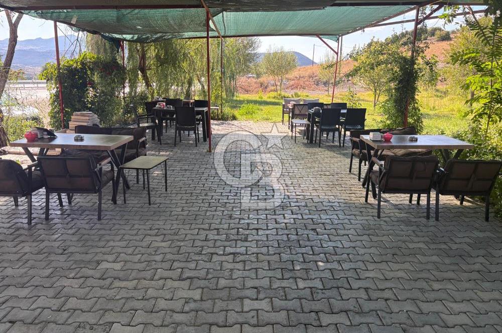 Satılık Antalya Denizli Yolu Üzerinde Dinlenme Tesisi