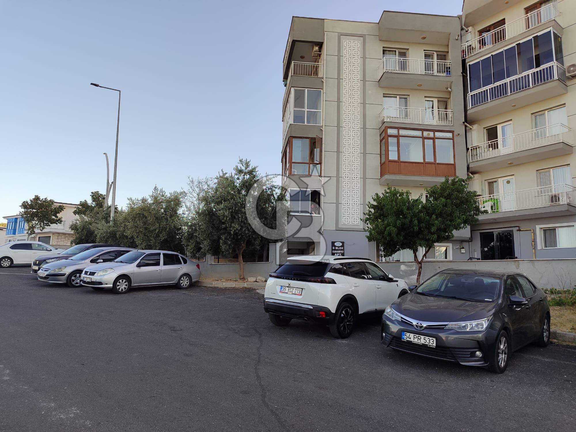 CB ODAKTAN ALİAĞA SİTELER MAHALLESİ DENİZ SİTESİ SATILIK 3+1