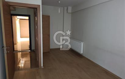 KARŞIYAKA TERSANE’DE 4 YAŞINDA BİNADA, GÜNEŞ ALAN 1+1 EŞYASIZ KİRALIK DAİRE