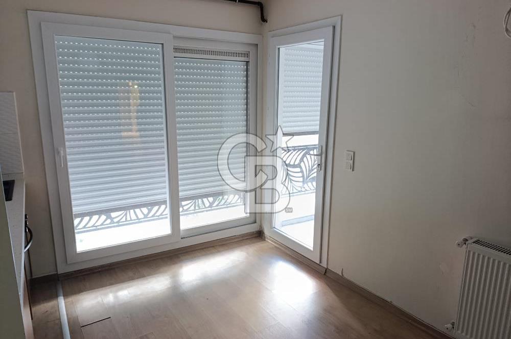 KARŞIYAKA TERSANE’DE 4 YAŞINDA BİNADA, GÜNEŞ ALAN 1+1 EŞYASIZ KİRALIK DAİRE
