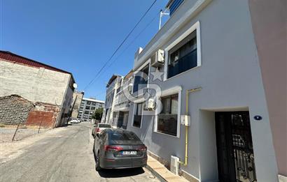 BUCA ÇAMLIKULEDE KOMPLE SATILIK, LÜKS YAPILI 2 KATLI BİNA