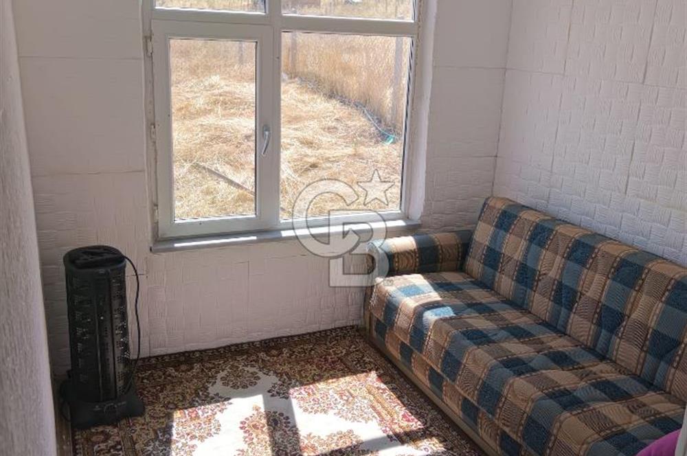 Akyurt Cücük'te Eşyalı Hazır Yaşam Alanı ve Meyve Bahçesi