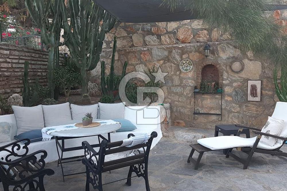 BODRUM TORBA'DA SATILIK MÜSTAKİL GENİŞ BAHÇELİ DUBLEX MESKEN