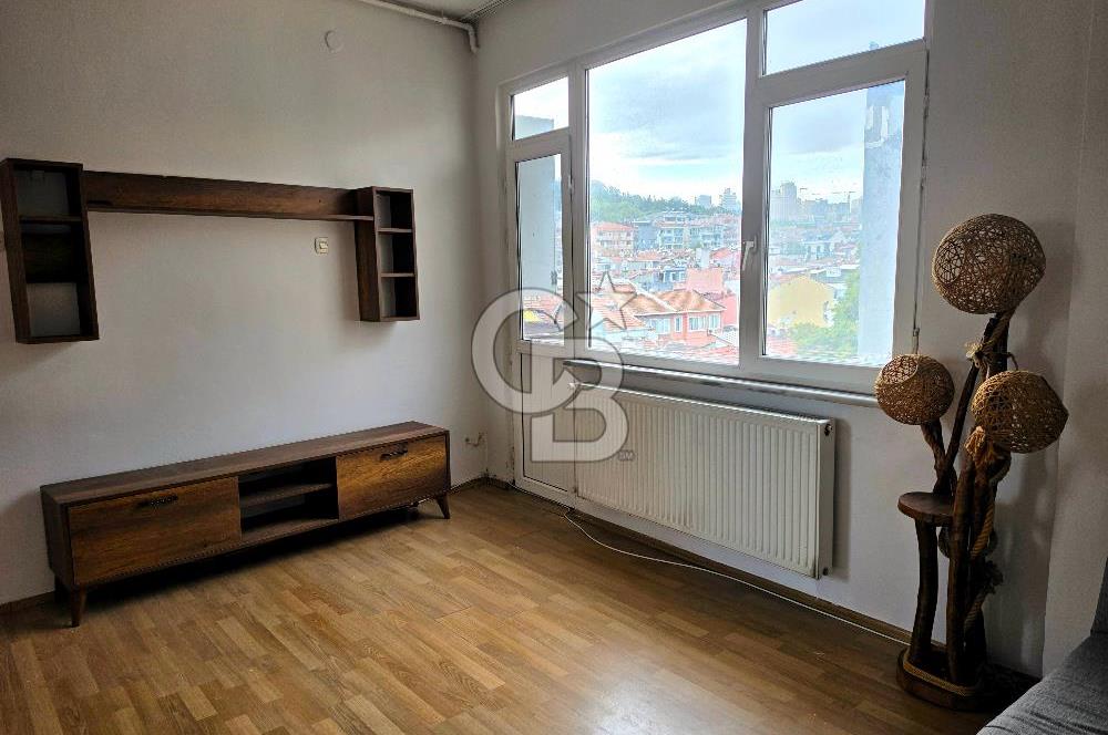 Ortaköy de Sahil ve Caddeye Yakın Ferah 2+1 Daire