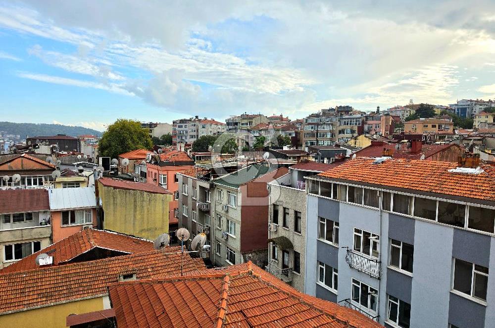 Ortaköy de Sahil ve Caddeye Yakın Ferah 2+1 Daire