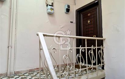 Ortaköy de Sahil ve Caddeye Yakın Ferah 2+1 Daire