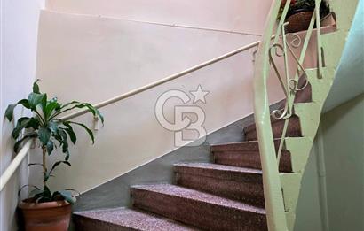 Ortaköy de Sahil ve Caddeye Yakın Ferah 2+1 Daire