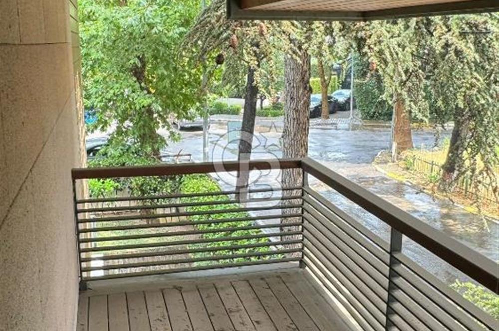 Tuzla Sahilde 275 m2 Havuzlu 4+2 Yeni Kiralık Triplex Villa