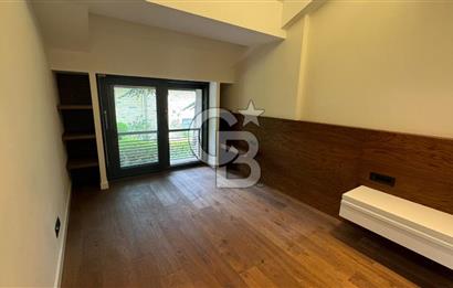 Tuzla Sahilde 275 m2 Havuzlu 4+2 Yeni Kiralık Triplex Villa