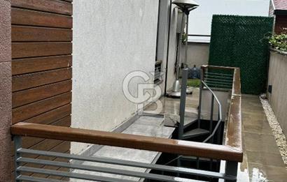 Tuzla Sahilde 275 m2 Havuzlu 4+2 Yeni Kiralık Triplex Villa