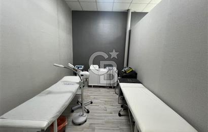 BEYLİKDÜZÜ AVM İÇERİSİNDE DEVREN GÜZELLİK MERKEZİ VE AKADEMİSİ