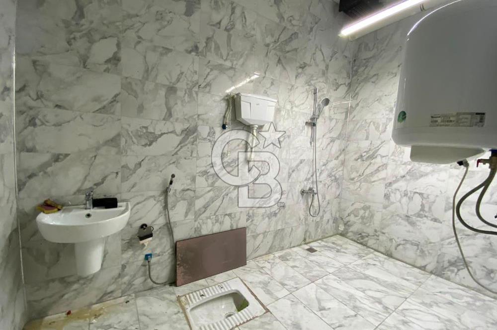 BEYLİKDÜZÜ AZUR MARMARA KİRALIK CADDE DÜKKANI