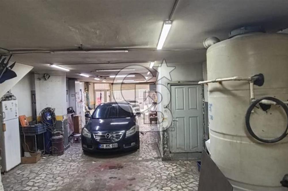 Eyüp Emniyettepe'de Kiralık 45.000 TL Merkezi Sistem Depo