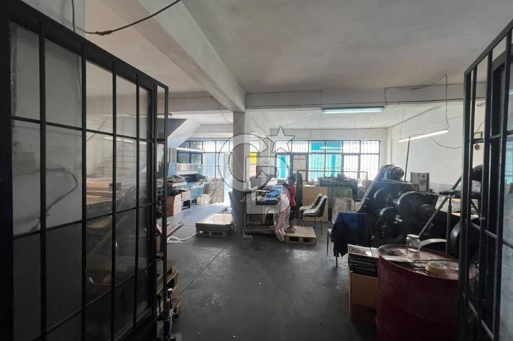 İKİTELLİ SARAÇLAR SANAYİ SİTESİ KÖŞE KONUM SATLIK İMALATHANE