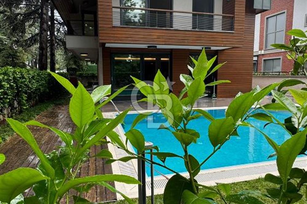 Tuzla Sahilde 275 m2 Havuzlu 4+2 Yeni Kiralık Triplex Villa