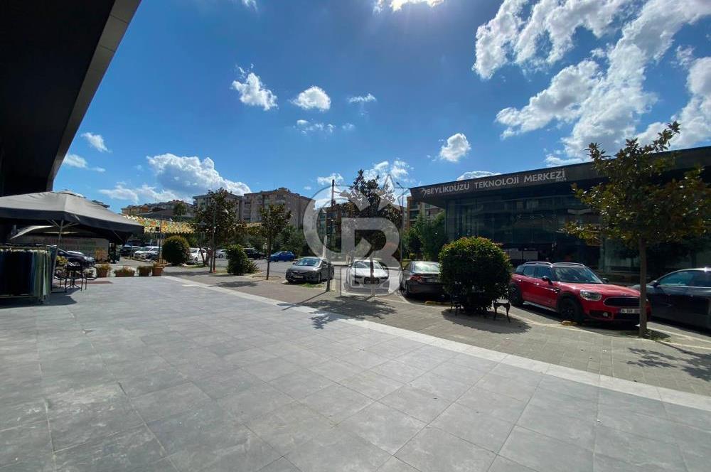 BEYLİKDÜZÜ AZUR MARMARA KİRALIK CADDE DÜKKANI