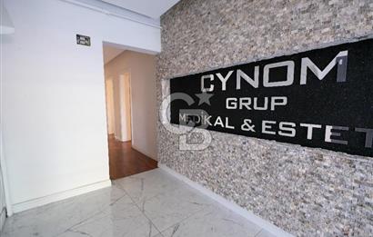 CİNNAH CADDE ÜZERİ İÇİ YAPILI VE BAKIMLI 5+1 KİRALIK İŞ YERİ