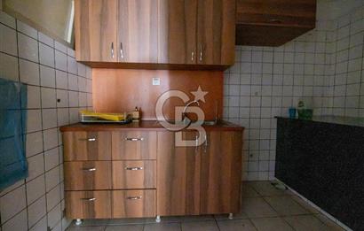 CİNNAH CADDE ÜZERİ İÇİ YAPILI VE BAKIMLI 5+1 KİRALIK İŞ YERİ
