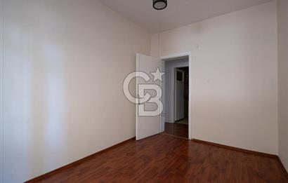 CİNNAH CADDE ÜZERİ İÇİ YAPILI VE BAKIMLI 5+1 KİRALIK İŞ YERİ