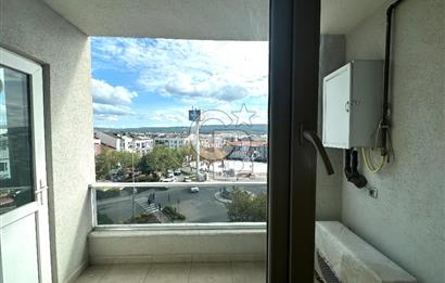 ÇANAKKALE KEPEZ MEYDAN DA GENİŞ 1+1 KİRALIK DAiRE