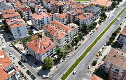 LÜLEBURGAZ E-5 KARAYOLU ÜZERİNDE MERKEZİ KONUMDA SATILIK DÜKKAN