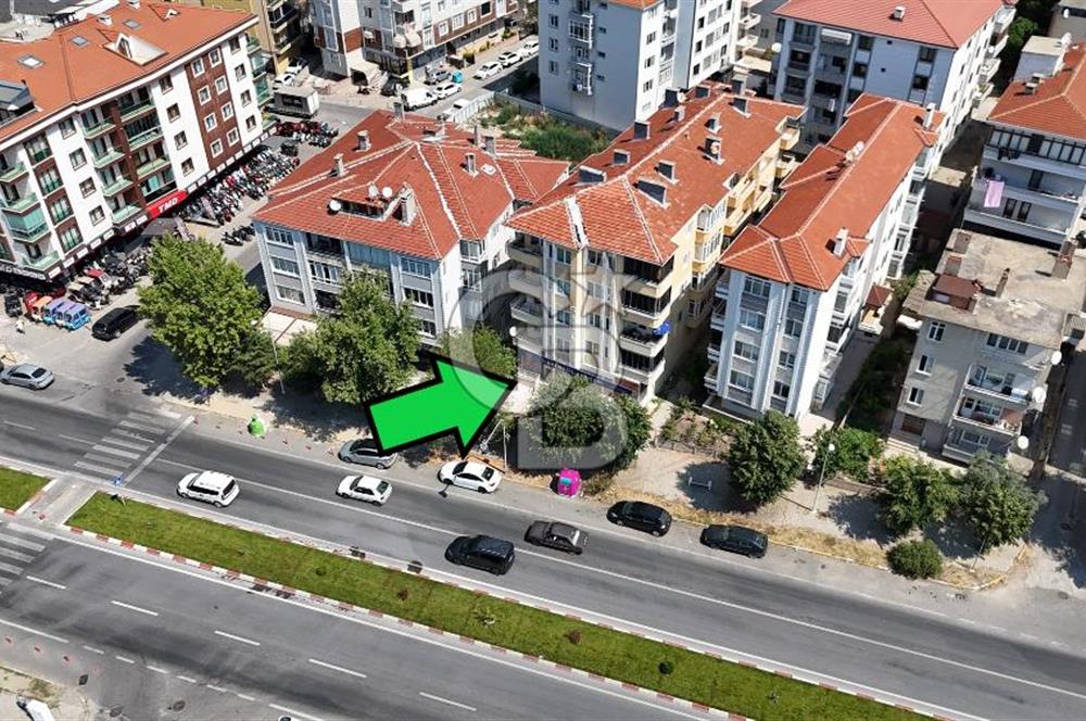 LÜLEBURGAZ E-5 KARAYOLU ÜZERİNDE MERKEZİ KONUMDA SATILIK DÜKKAN
