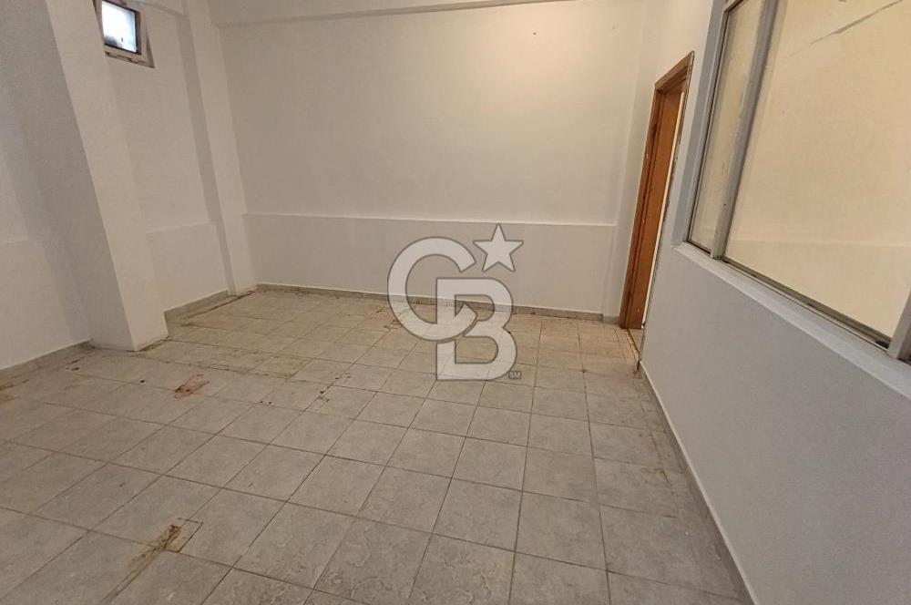 LÜLEBURGAZ YILDIZ MAH. CADDE CEPHELİ SATILIK DÜKKAN
