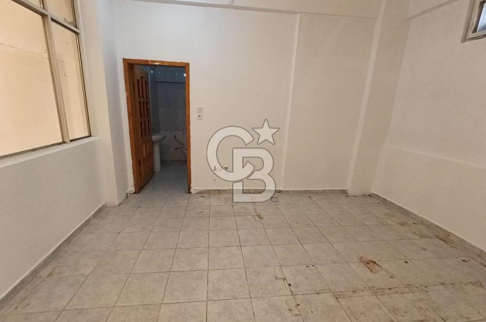 LÜLEBURGAZ YILDIZ MAH. CADDE CEPHELİ SATILIK DÜKKAN