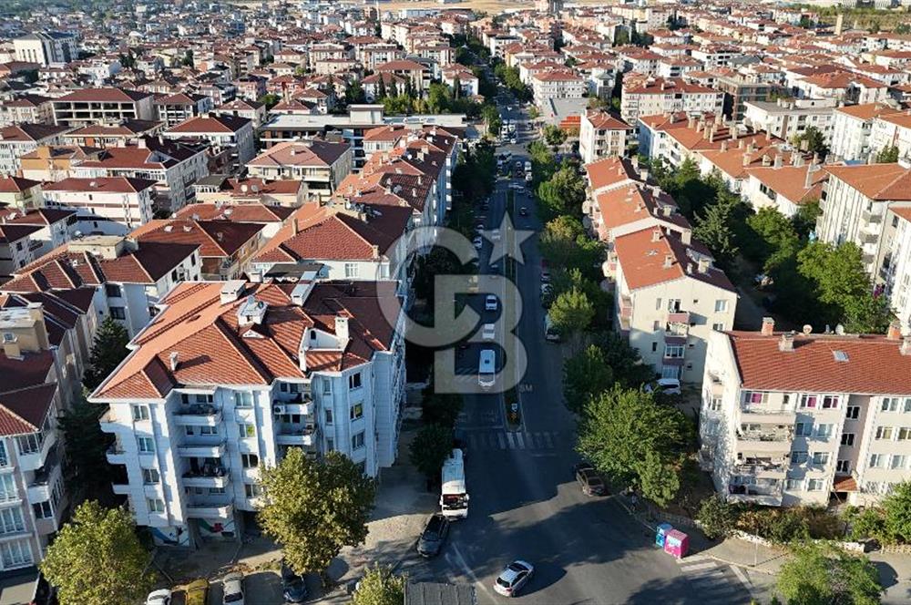 LÜLEBURGAZ YILDIZ MAH. CADDE CEPHELİ SATILIK DÜKKAN