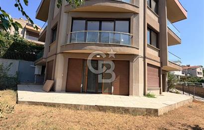 Güzelbahçe Okullar Bölgesinde Havuzlu Sitede 5+2 Satılık Villa