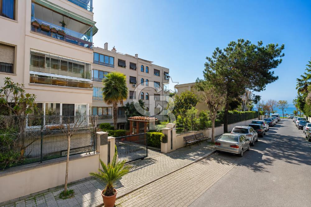 CADDEBOSTAN YALI PARSELDE, DENİZ ve DOĞA MANZARALI 5+1