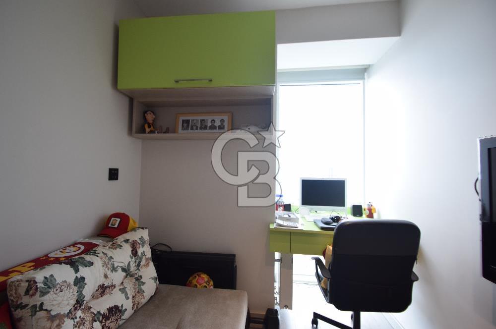 ORYAPARK RESİDENCE'DA BAŞKA EŞİ OLMAYAN ÖZEL TASARIM 2+1