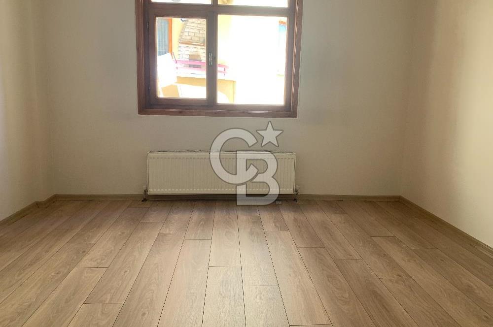 SUBAYEVLERİ KUŞADASI SOKAK'TA SATILIK YAPILI 2+1 DAİRE