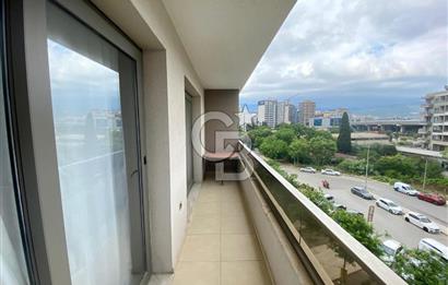 Bornova Avcılar Cadde Teras'ta Eşyalı 1+1 Kiralık Daire