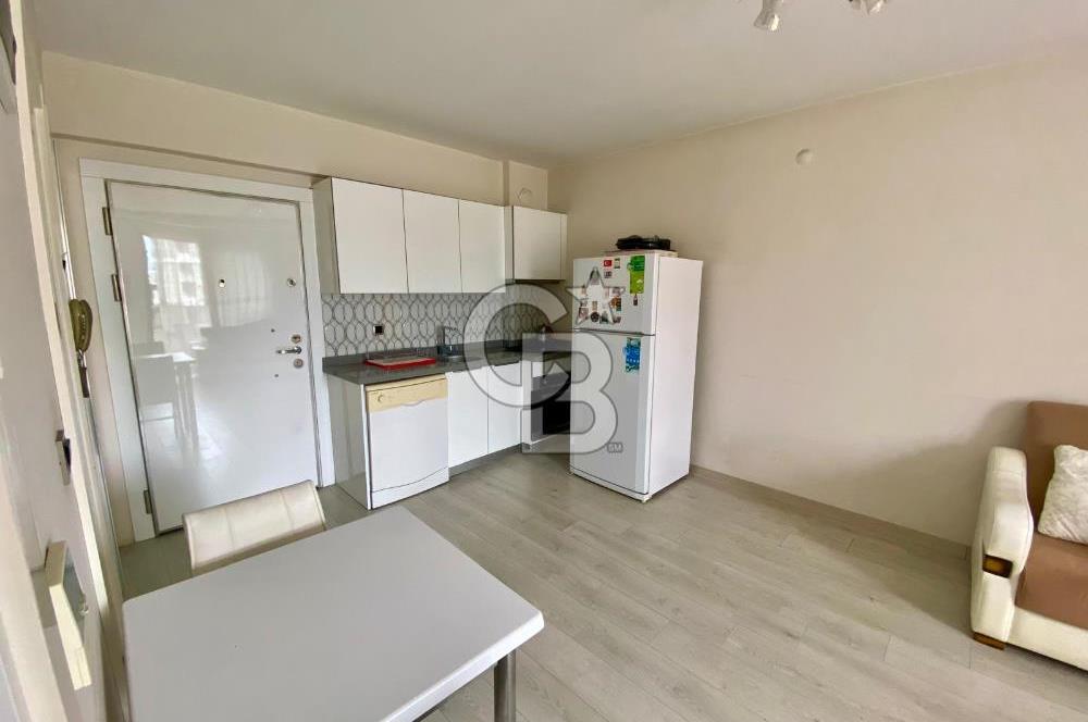Bornova Avcılar Cadde Teras'ta Eşyalı 1+1 Kiralık Daire