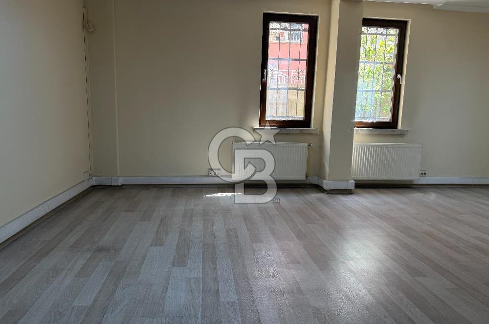 TANDOĞAN MEBUSEVERİNDE ASANSÖRLÜ KİRALIK 3+1 OFİS