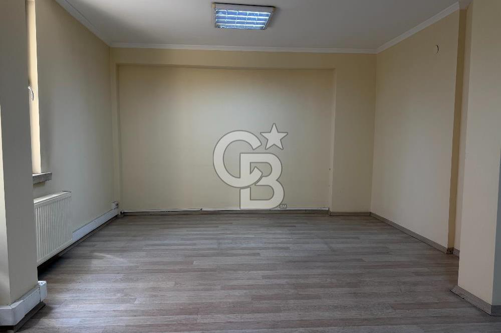TANDOĞAN MEBUSEVERİNDE ASANSÖRLÜ KİRALIK 3+1 OFİS