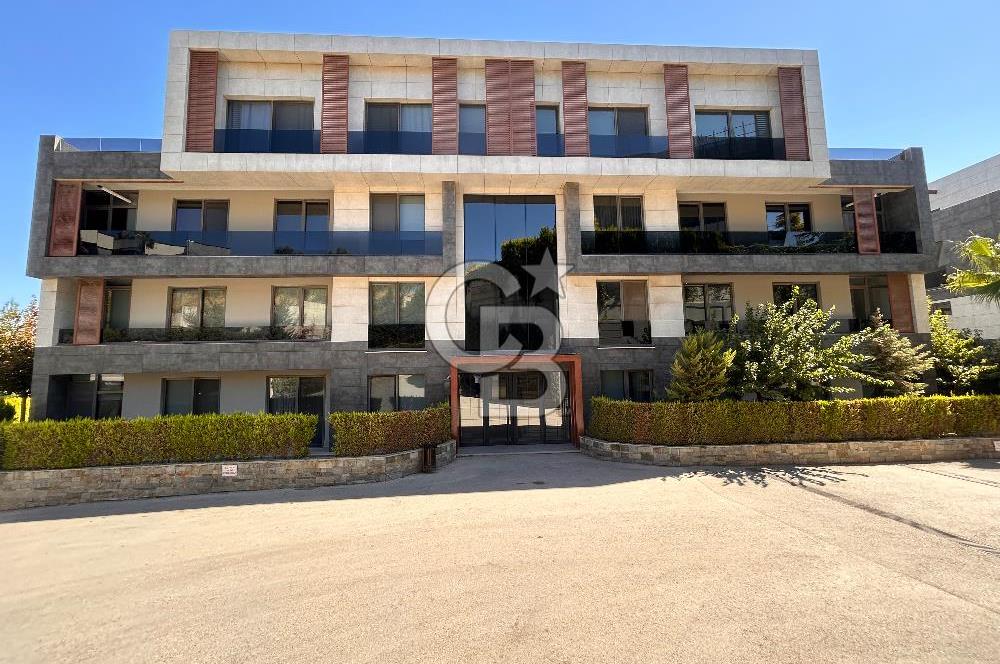 BURSA MODA BADEMLİ SİTESİNde 4+1 SATILIK DAİRE