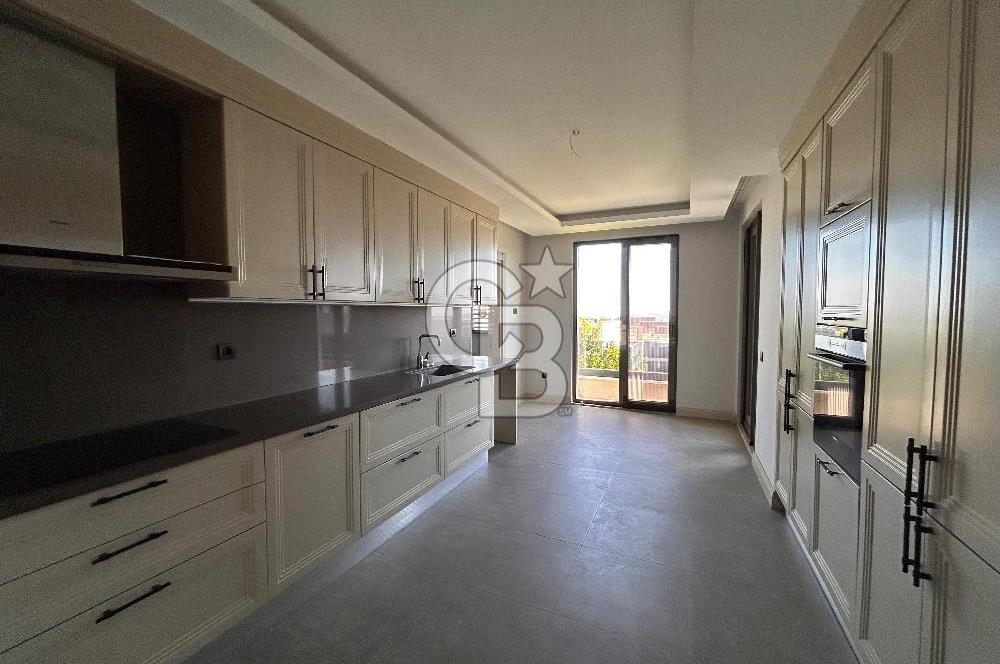 BURSA MODA BADEMLİ SİTESİNde 4+1 SATILIK DAİRE