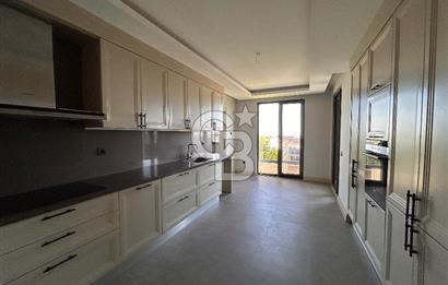 BURSA MODA BADEMLİ SİTESİNde 4+1 SATILIK DAİRE