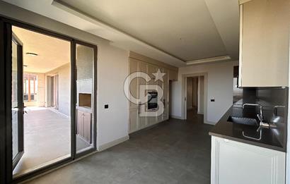 BURSA MODA BADEMLİ SİTESİNde 4+1 SATILIK DAİRE