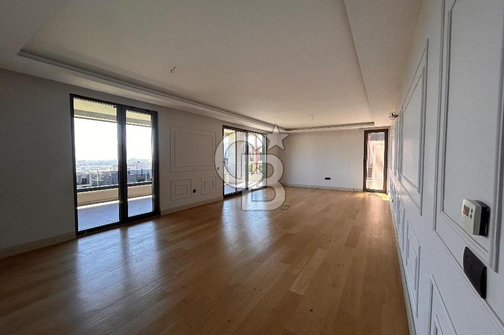 BURSA MODA BADEMLİ SİTESİNde 4+1 SATILIK DAİRE