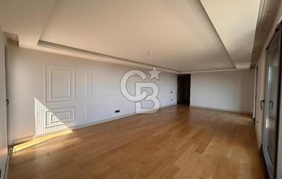 BURSA MODA BADEMLİ SİTESİNde 4+1 SATILIK DAİRE