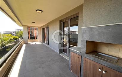 BURSA MODA BADEMLİ SİTESİNde 4+1 SATILIK DAİRE