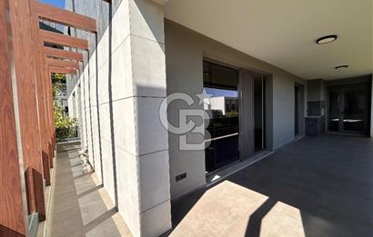 BURSA MODA BADEMLİ SİTESİNde 4+1 SATILIK DAİRE