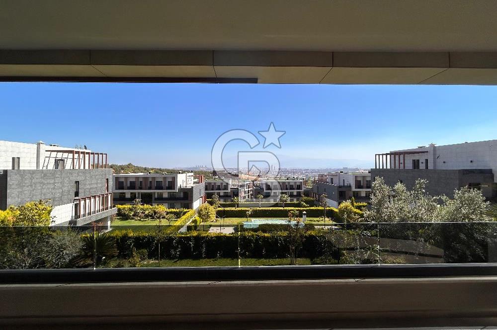 BURSA MODA BADEMLİ SİTESİNde 4+1 SATILIK DAİRE