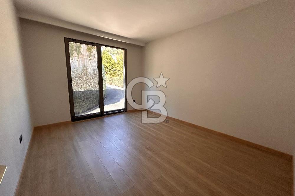 BURSA MODA BADEMLİ SİTESİNde 4+1 SATILIK DAİRE