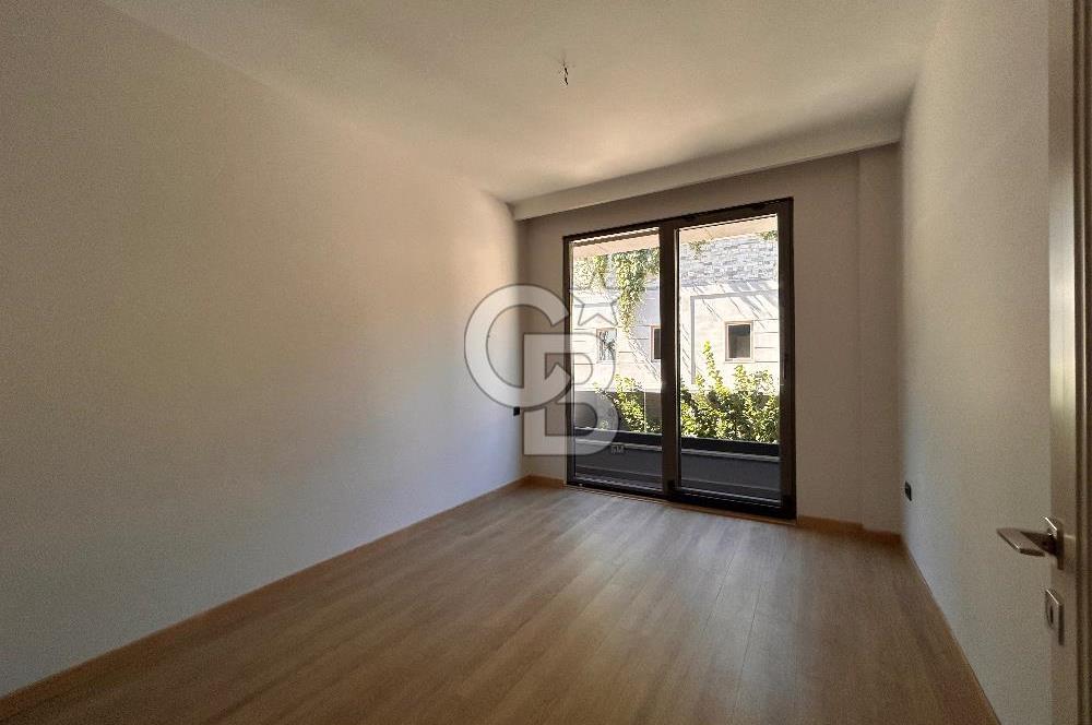 BURSA MODA BADEMLİ SİTESİNde 4+1 SATILIK DAİRE