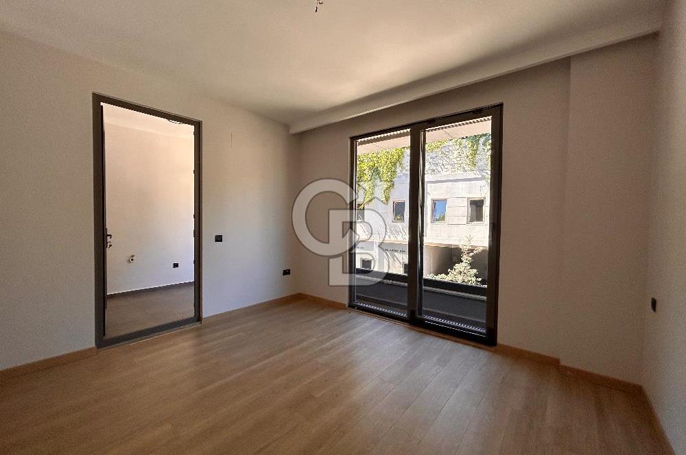 BURSA MODA BADEMLİ SİTESİNde 4+1 SATILIK DAİRE