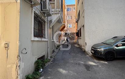 Beyoğlu Kamer Hatun'da Satılık Bina Airbnb'ye Uygun